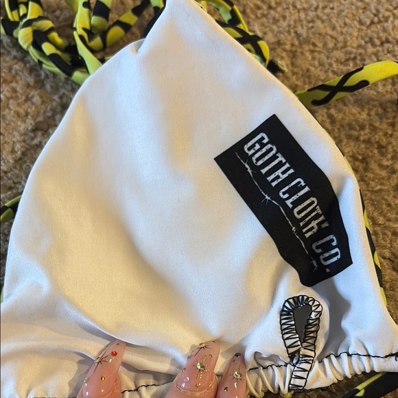 Neon Skull Print Bikini - Picture 4 of 4